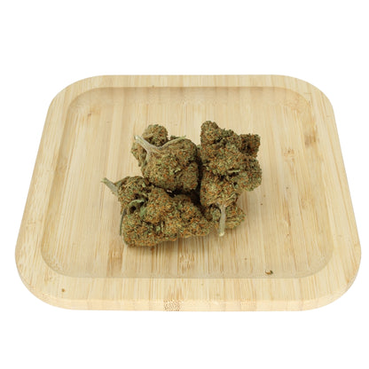 Weitwinkelaufnahme der CBD Blüte Blueberry – süßes Beeraroma
