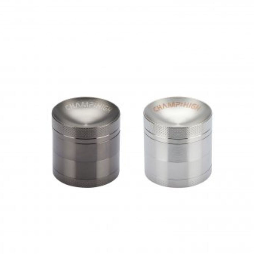 Weitwinkelaufnahme des Champ High Aluminium Grinders – 4-teilig, Ø 52 mm, gruppenbild