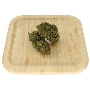 Weitwinkelaufnahme der H2 Blüte Lemon Haze – frisches Zitrusaroma mit Haze-Charakter