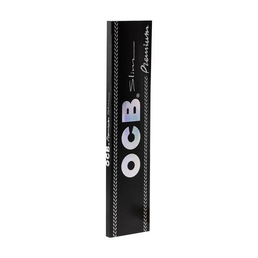 Weitwinkelaufnahme der OCB Premium Slim King Size Papers ohne Tips – klassischer Rauchgenuss